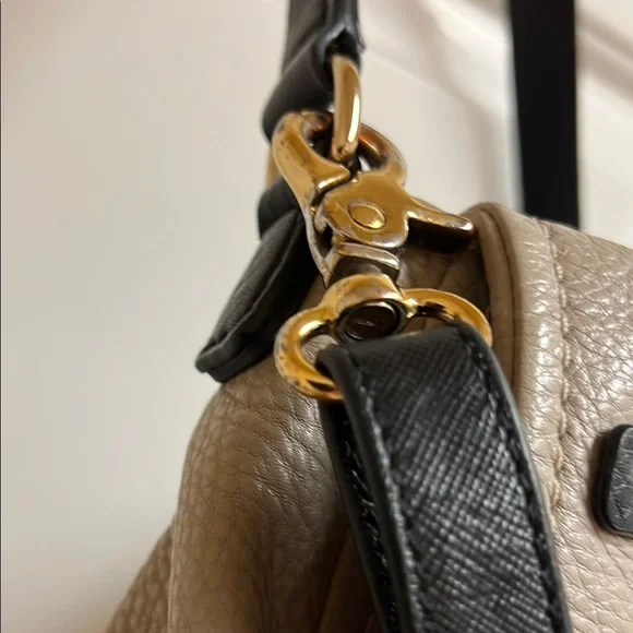 Kate Spade Taupe and Black Shoulder Bag - Picture 8 of 9